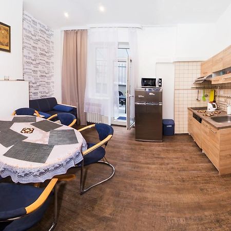 Apartment Ve Smeckach With A Big Terrace براغ المظهر الخارجي الصورة