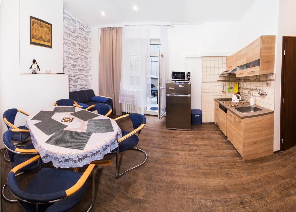 Apartment Ve Smeckach With A Big Terrace براغ المظهر الخارجي الصورة